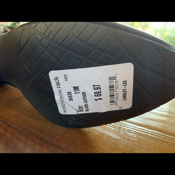 14th & Union Black Leather Heel - Picture 3 of 4